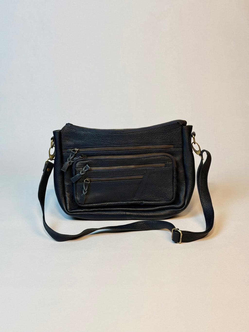 EVOPACK Multi-Pocket Durable Shoulder Bag – Everyday Utility & Style