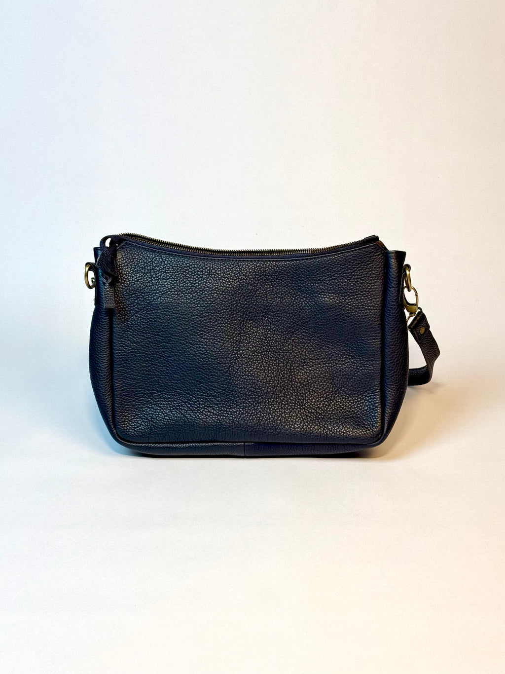 EVOPACK Multi-Pocket Durable Shoulder Bag – Everyday Utility & Style